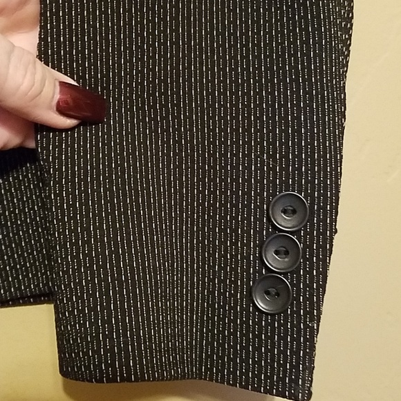 Liz Claiborne womans black w tan jacket - Picture 3 of 6